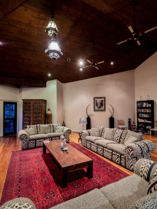 Mt Tamborine for couples and families